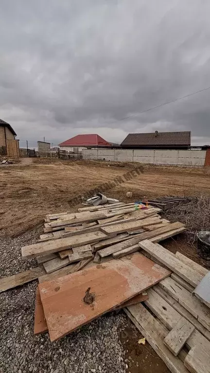 Участок в Калмыкия, Элиста Гвардейская ул., 1Д (6.0 сот.) - Фото 1