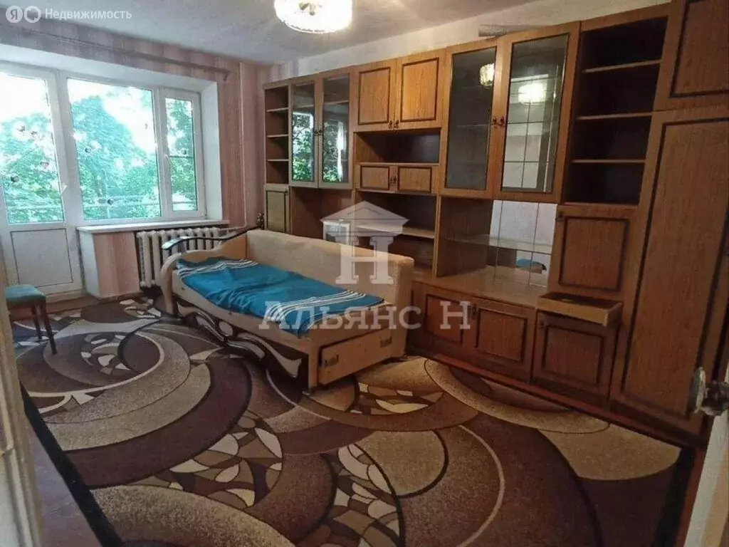 3-комнатная квартира: Азов, Московская улица, 104/116 (68 м) - Фото 0