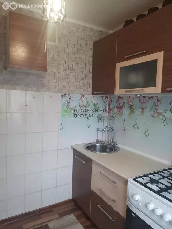 3-комнатная квартира: Красноярск, улица Крупской, 24 (59 м) - Фото 1