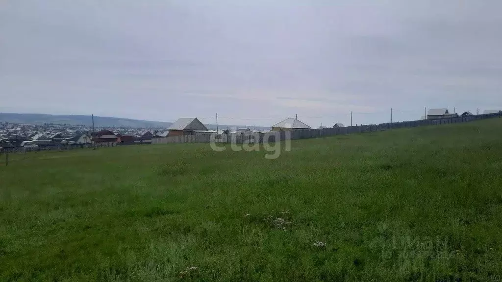 Участок в Иркутская область, Эхирит-Булагатский район, пос. ... - Фото 0