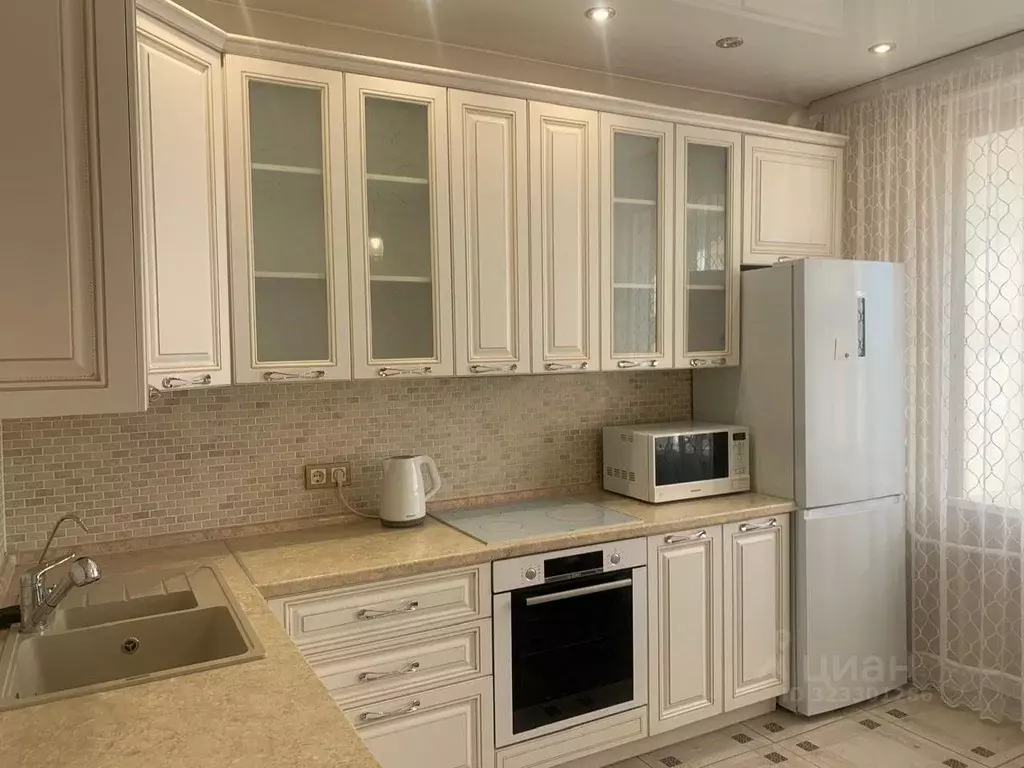 1-к кв. Тюменская область, Тюмень ул. Николая Семенова, 23 (45.0 м) - Фото 1