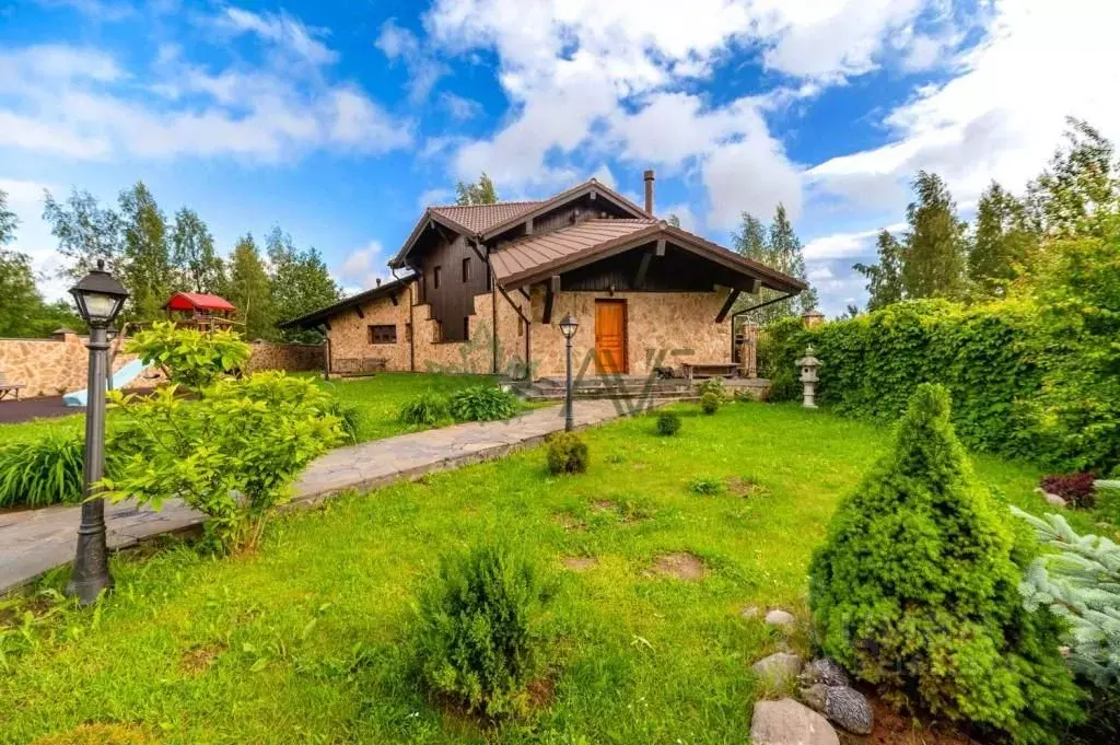 Дом в Ленинградская область, Всеволожский район, Бугровское городское ... - Фото 2