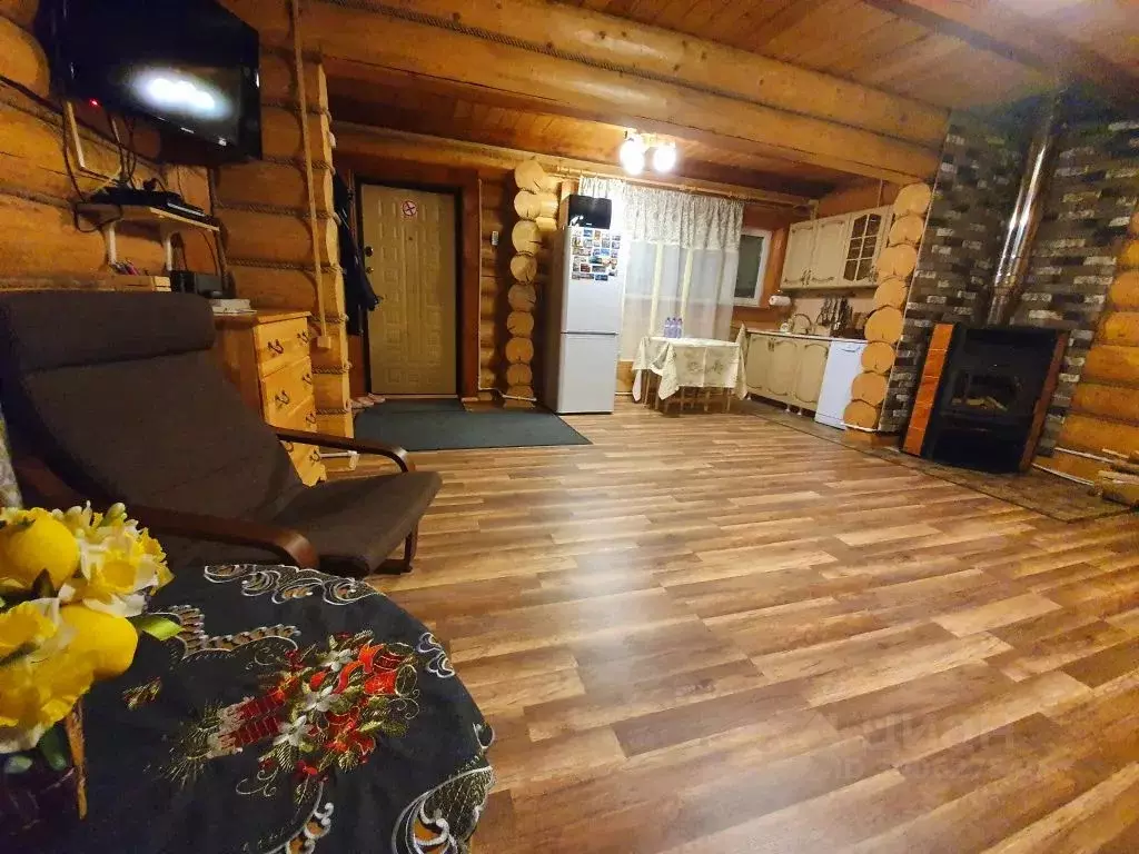 Дом в Калужская область, Тарусский район, с. Волковское  (120 м) - Фото 2