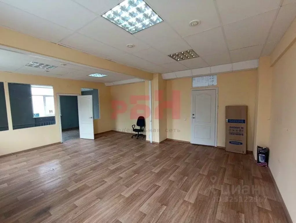 Офис в Курганская область, Курган ул. Куйбышева, 35 (55 м) - Фото 2