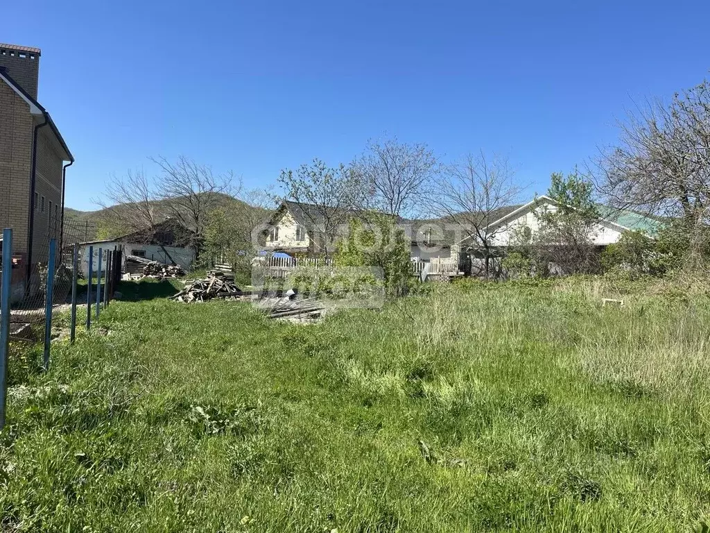 Участок в Краснодарский край, Новороссийск городской округ, с. ... - Фото 0
