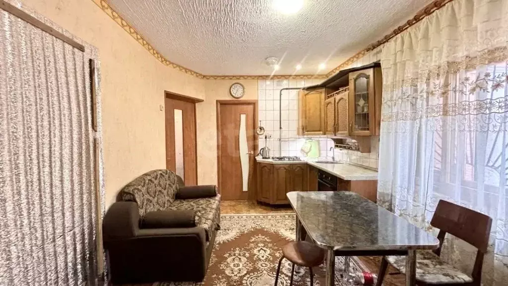 Дом в Калужская область, Юхнов ул. Генерала Михаила Даниловича ... - Фото 2