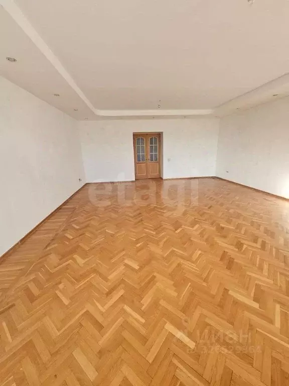 3-к кв. Башкортостан, Уфа Коммунистическая ул., 19/1 (134.2 м) - Фото 2