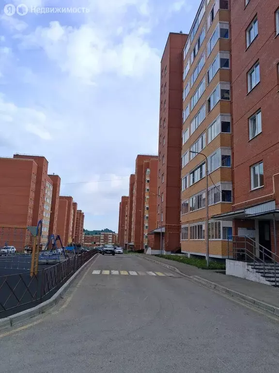 2-комнатная квартира: Губаха, проспект Ленина, 68А (54.8 м) - Фото 1