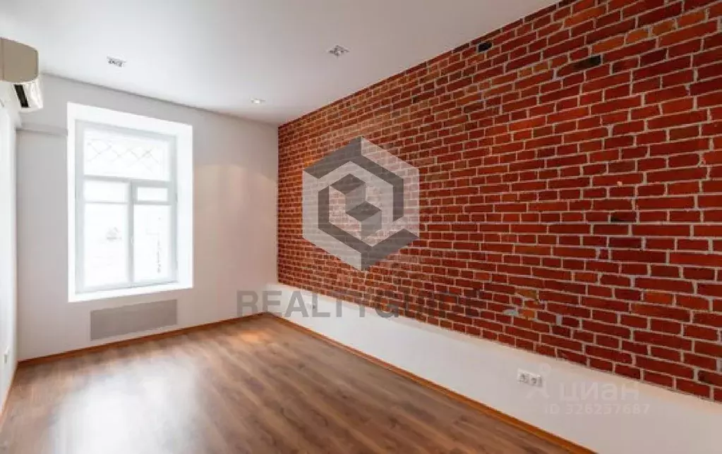 Офис в Москва Тверская ул., 12С7 (107 м) - Фото 1