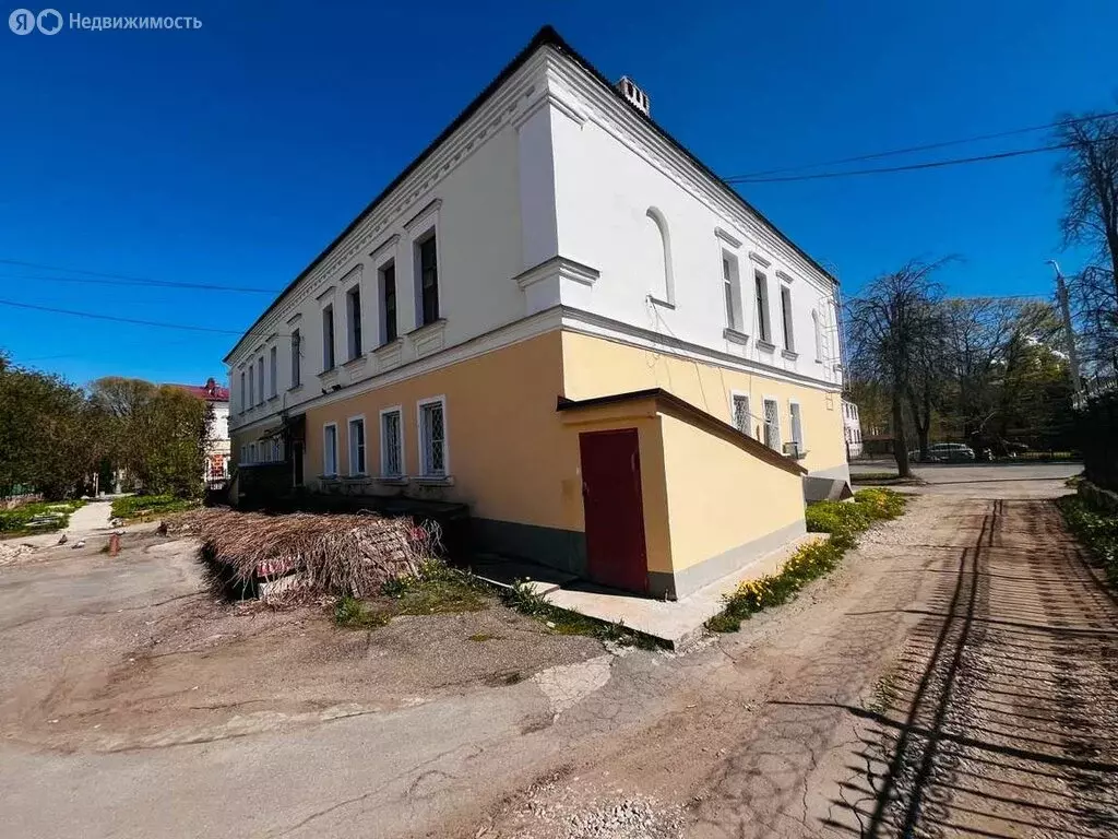 3-комнатная квартира: Великий Новгород, район Торговая сторона, ... - Фото 0