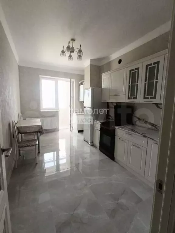 2-к. квартира, 60 м, 4/4 эт. - Фото 0