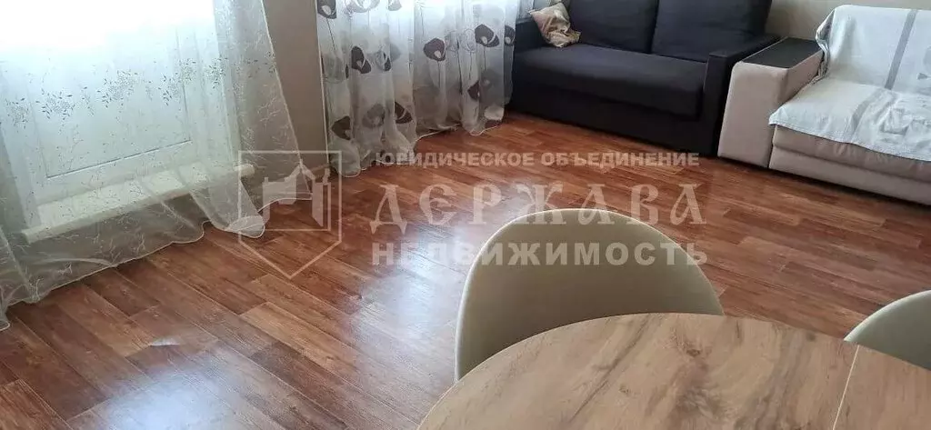1-комнатная квартира: Кемерово, проспект Шахтёров, 88 (33 м) - Фото 1