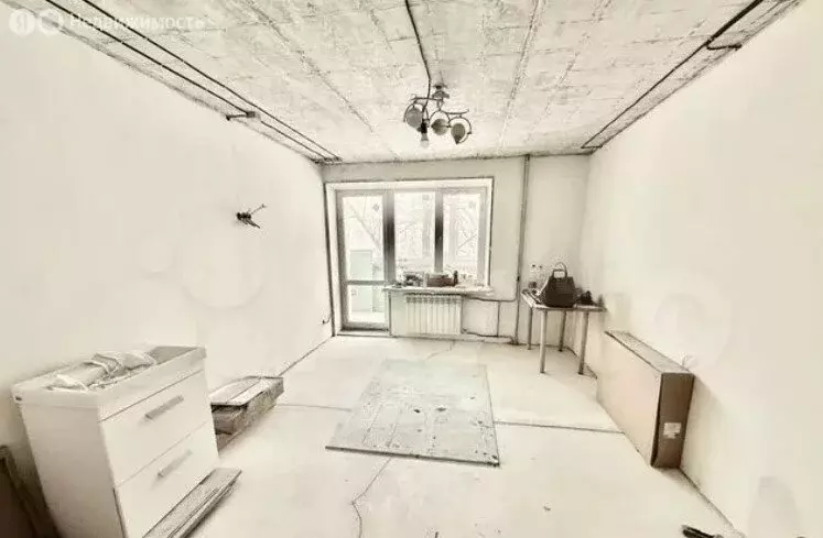 3-комнатная квартира: Тюмень, улица Николая Чаплина, 132 (58.6 м) - Фото 2