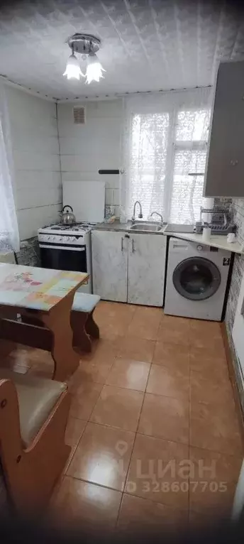 1-к кв. Крым, Симферополь ул. Полигонная, 43 (35.0 м) - Фото 2