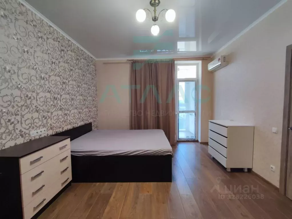 1-к кв. Крым, Симферополь ул. Батурина, 97 (35.0 м) - Фото 1