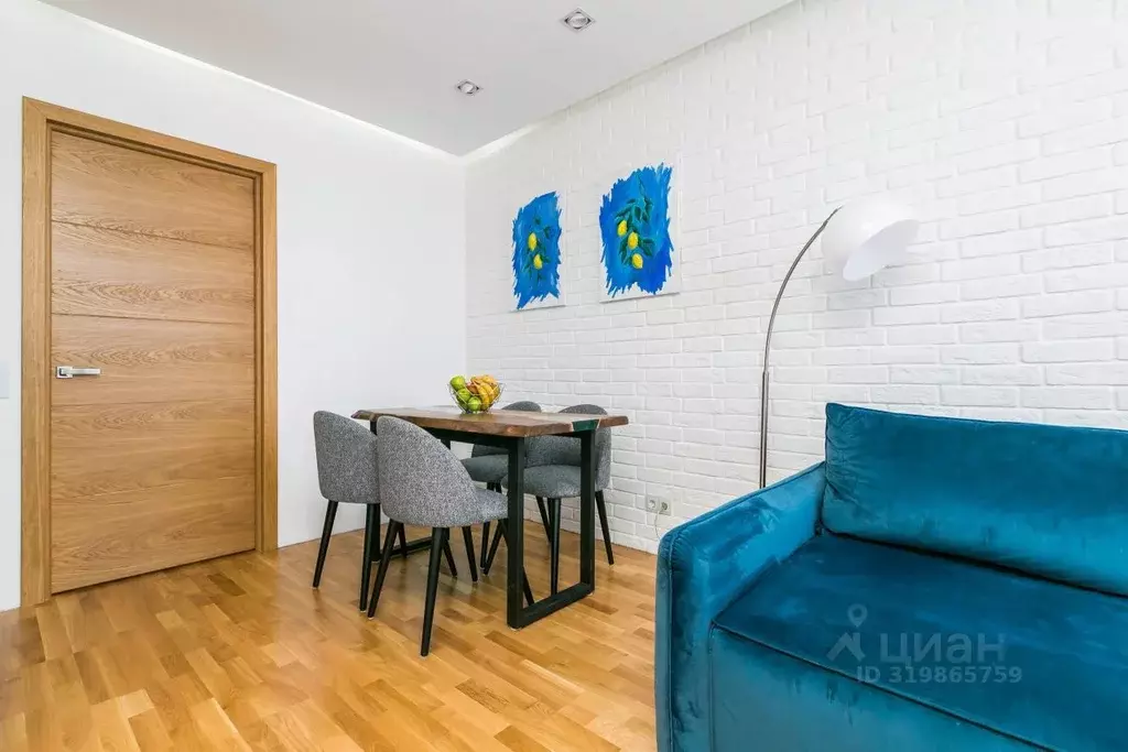 Студия Санкт-Петербург бул. Головнина, 10 (29.1 м) - Фото 1