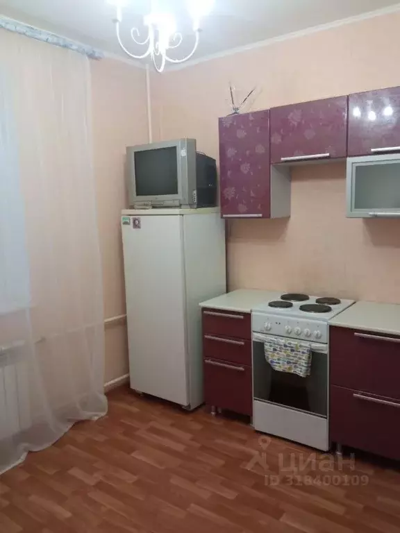 1-к кв. Курская область, Курск просп. Вячеслава Клыкова, 47 (37.0 м) - Фото 2