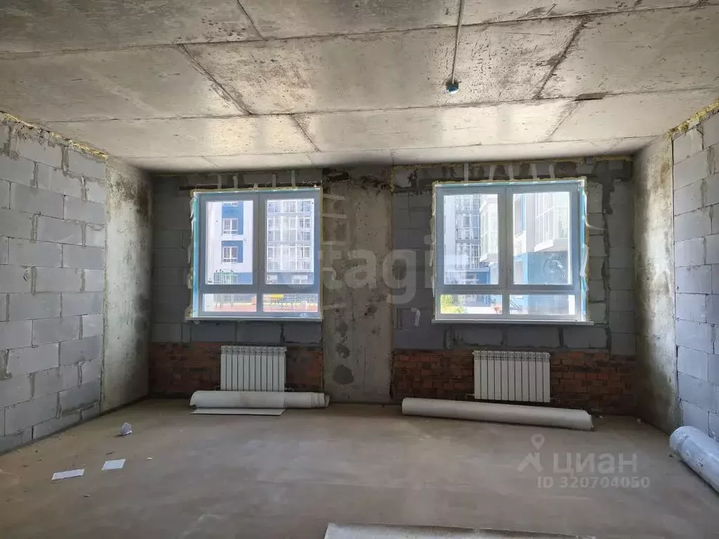 Торговая площадь в Ханты-Мансийский АО, Ханты-Мансийск Самаровская ... - Фото 1