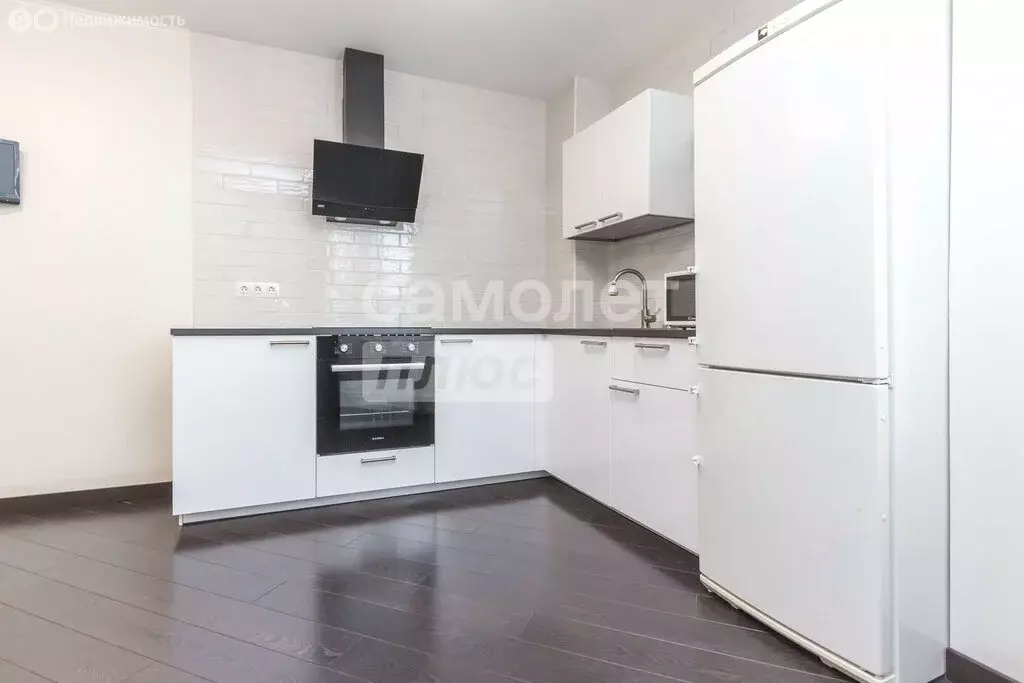 1-комнатная квартира: Уфа, улица Заки Валиди, 58 (55.1 м) - Фото 2