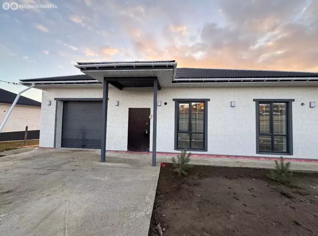 Дом в Мамоны, Тополиная улица, 35 (250 м) - Фото 1