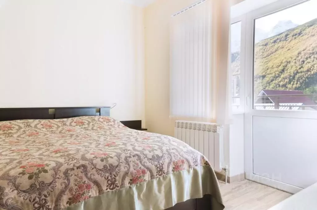 Комната Кабардино-Балкария, Эльбрусский район, с. Терскол ул. ... - Фото 1