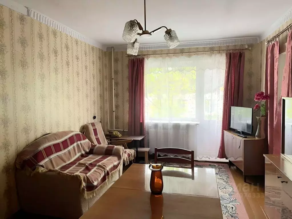 2-к кв. Ленинградская область, Сланцы ул. Чкалова, 3 (46.0 м) - Фото 0