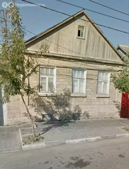 Дом в Дербент, улица Сальмана, 18 (150 м) - Фото 1