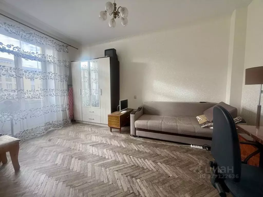 3-к кв. Волгоградская область, Волгоград ул. Мира, 20 (81.0 м) - Фото 1