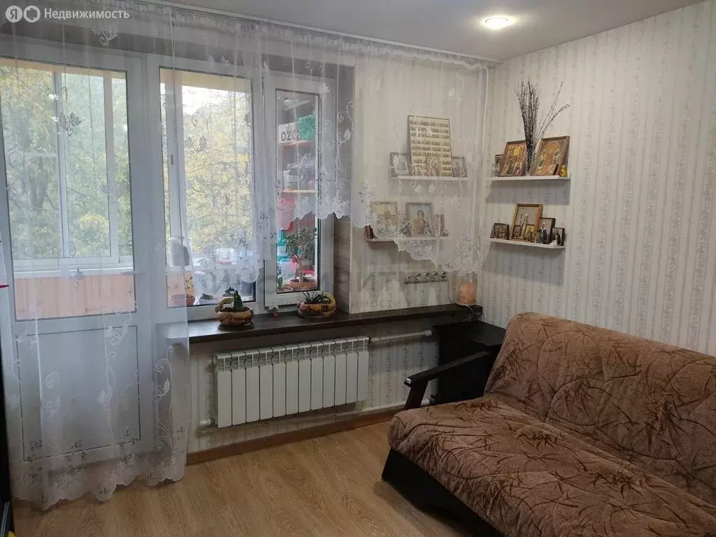 2к в -комнатной квартире (18 м) - Фото 0