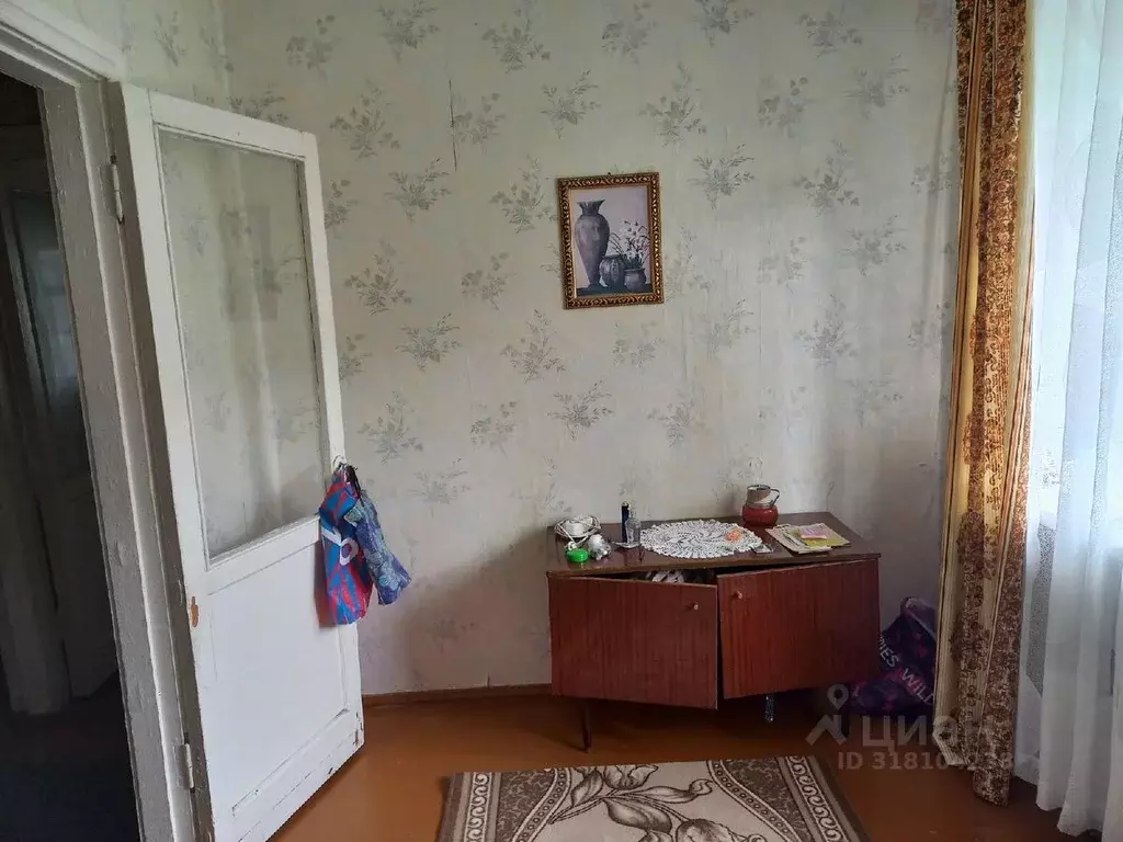 2-к кв. Вологодская область, Шексна рп, Барбач мкр пер. Путейский, 1 ... - Фото 0