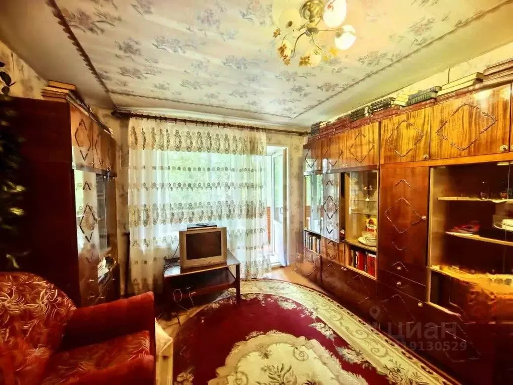 3-к кв. Липецкая область, Елец ул. Черокманова, 3 (60.0 м) - Фото 0