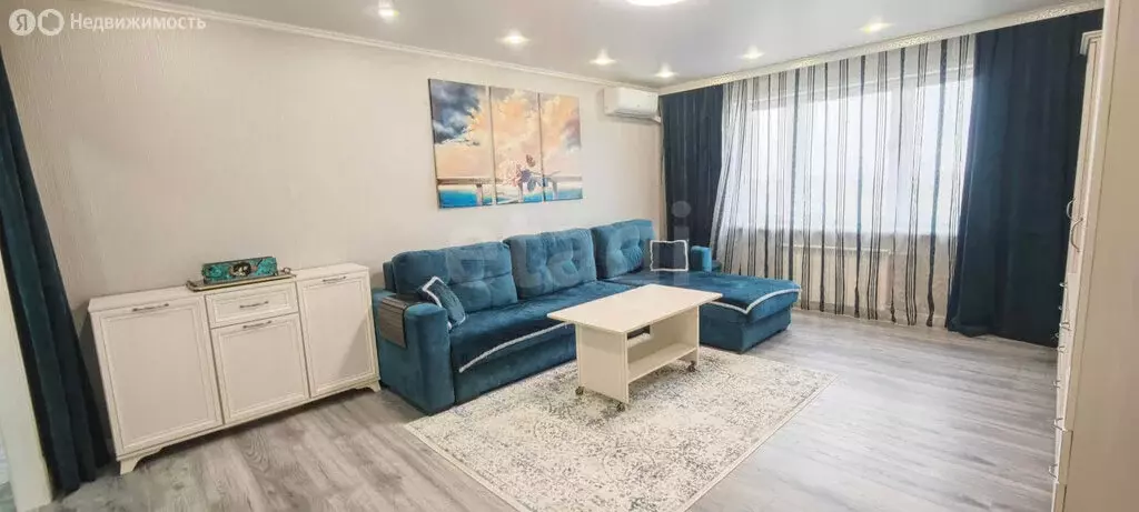 3-комнатная квартира: Нижний Новгород, Украинская улица, 50 (73 м) - Фото 1