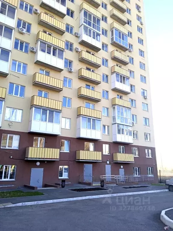 3-к кв. Саратовская область, Саратов Гвардейская ул., 47/53 (81.0 м) - Фото 1