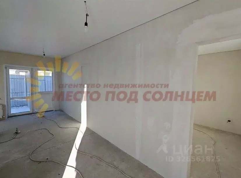 Дом в Краснодарский край, Ейское городское поселение, пос. Морской ул. ... - Фото 2