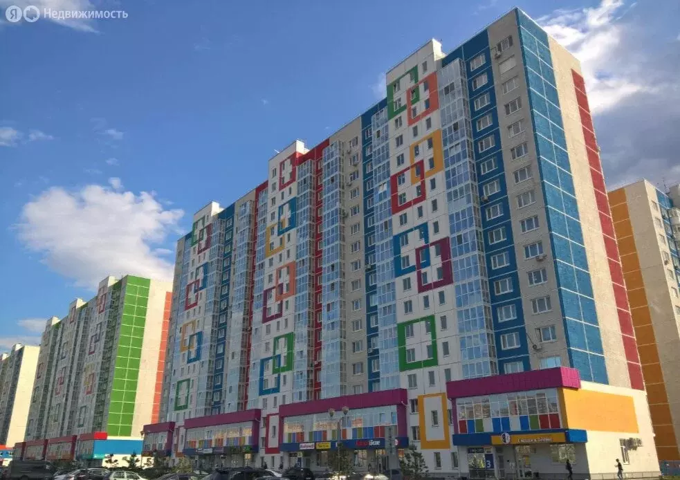 2-комнатная квартира: Тюмень, улица Федюнинского, 56 (56.2 м) - Фото 2