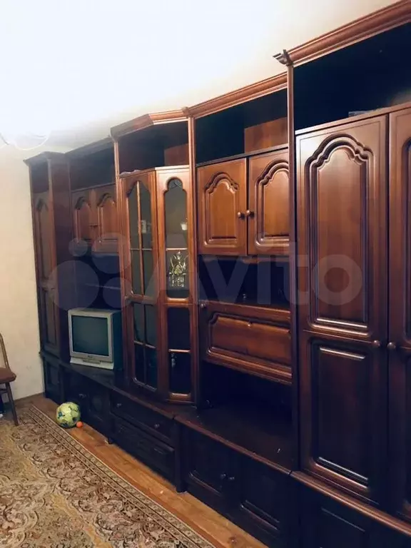 Комната 15 м в 3-к., 1/9 эт. - Фото 1