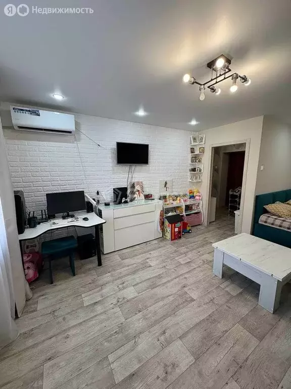 1-комнатная квартира: Волгоград, улица 4-х Связистов, 25Б (39.8 м) - Фото 1