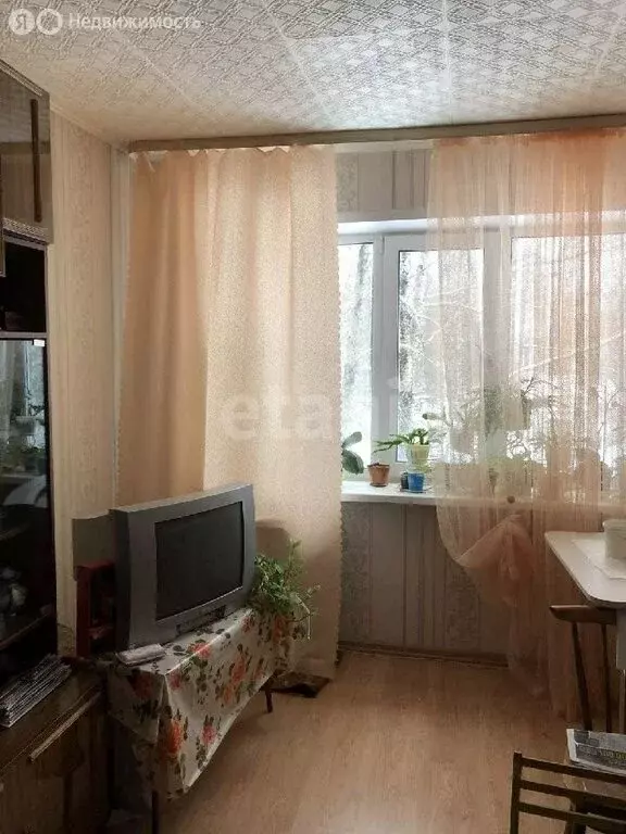 2-комнатная квартира: Сыктывкар, проспект Бумажников, 23 (47.5 м) - Фото 0