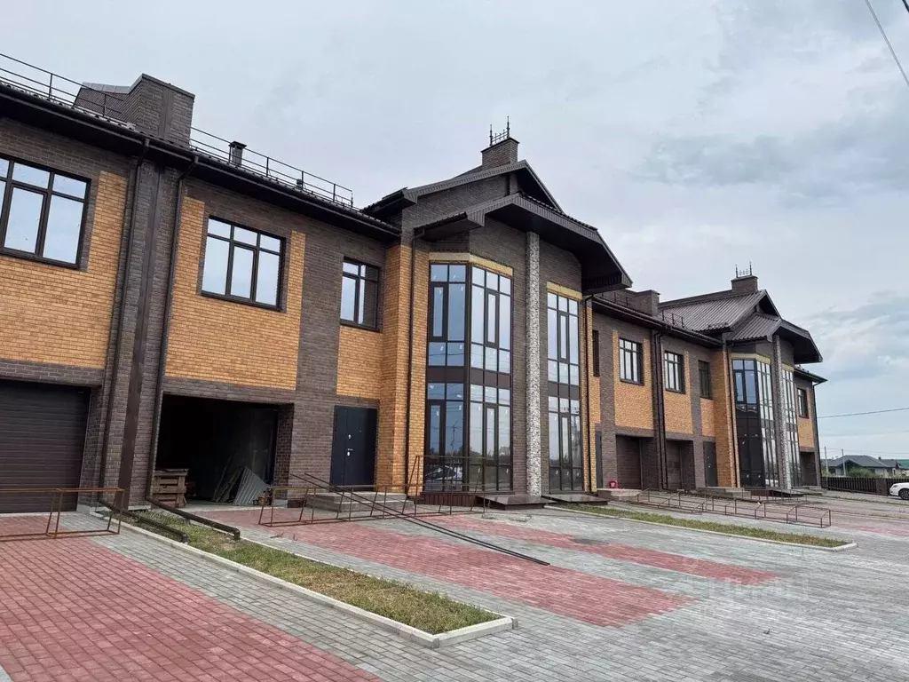 Таунхаус в Хакасия, Усть-Абаканский район, с. Калинино, Добрый Мир кп ... - Фото 1