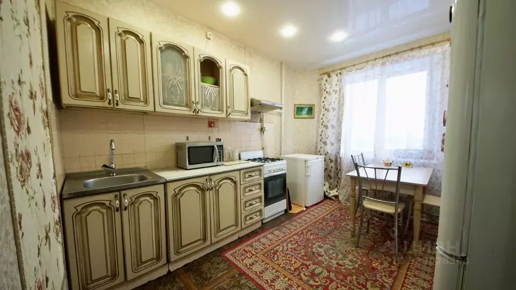 4-к кв. Омская область, Омск ул. 4-я Линия, 178 (81.0 м) - Фото 2