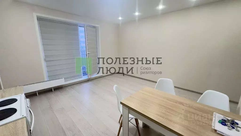 Студия Курганская область, Курган Заозерный жилрайон, 7-й мкр, 13 ... - Фото 1