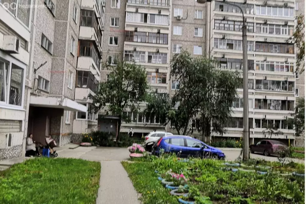 4-комнатная квартира: Берёзовский, улица Брусницына, 3 (79 м) - Фото 1