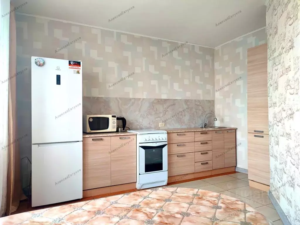 2-к кв. Новосибирская область, Новосибирск Рябиновая ул., 10/1 (63.0 ... - Фото 1