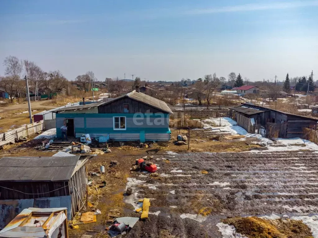 Дом в Еврейская автономная область, Смидовичский район, с. ... - Фото 1
