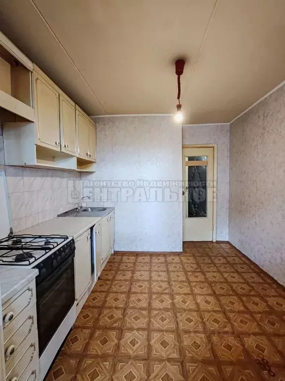 1-к кв. Смоленская область, Смоленск проезд Дзержинского, 8 (37.3 м) - Фото 0