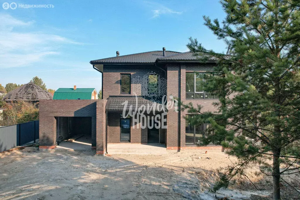 Дом в Тюмень, Поселковый переулок (295 м) - Фото 1