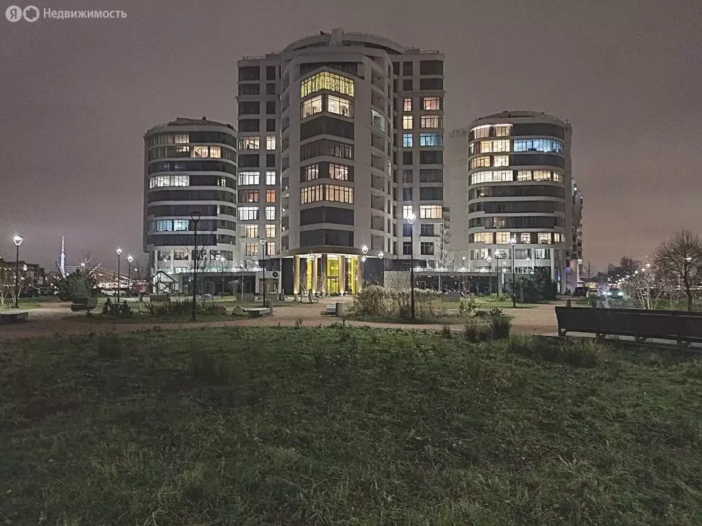 1-комнатная квартира: Санкт-Петербург, Ждановская улица, 45 (56.7 м) - Фото 1