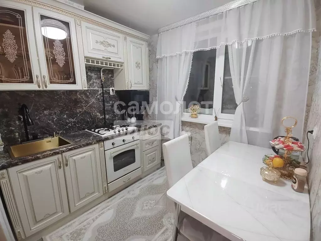 3-к кв. Свердловская область, Первоуральск ул. Гагарина, 16 (56.0 м) - Фото 1