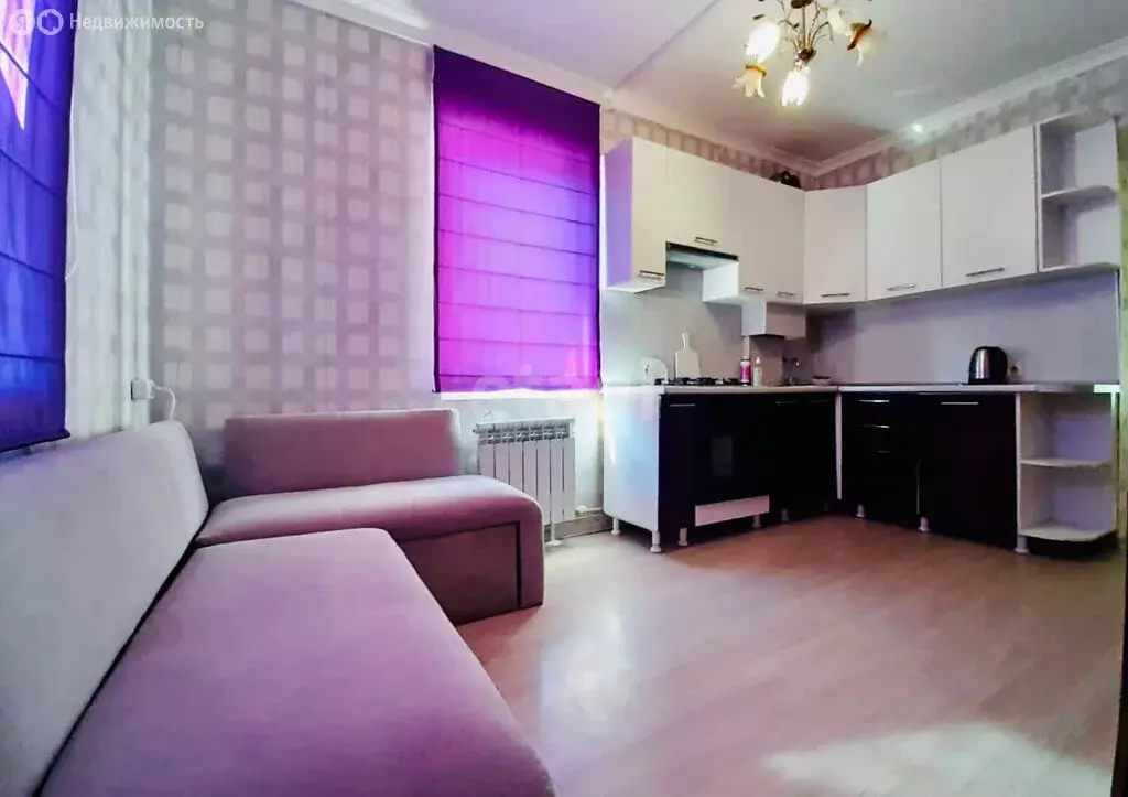 3-комнатная квартира: Кисловодск, Солнечный переулок, 18 (70 м) - Фото 0