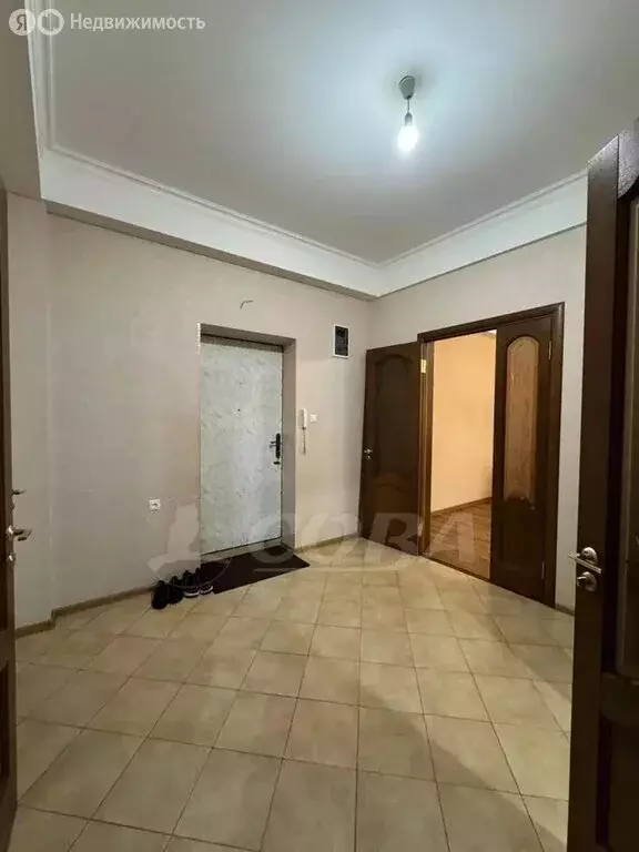 2-комнатная квартира: Махачкала, улица Ирчи Казака, 30 (74.4 м) - Фото 0